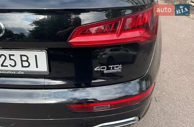 Внедорожник / Кроссовер Audi Q5 2018 в 