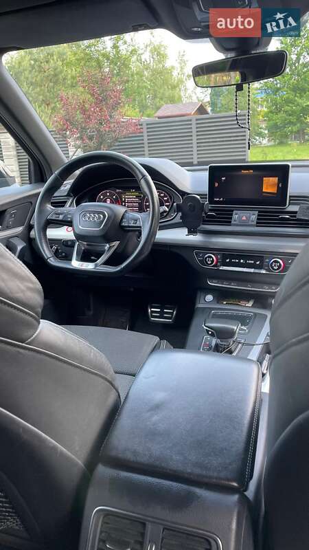 Внедорожник / Кроссовер Audi Q5 2018 в Житомире