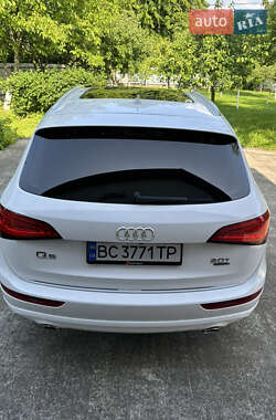 Позашляховик / Кросовер Audi Q5 2015 в 