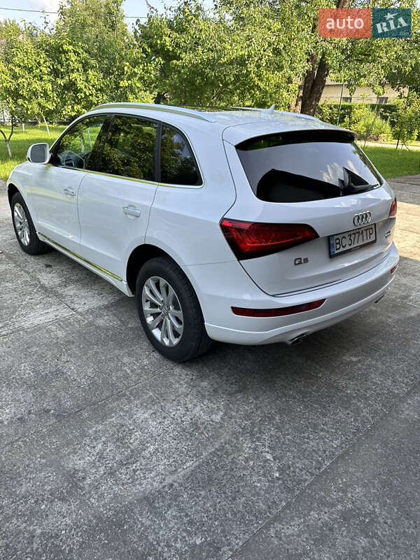 Внедорожник / Кроссовер Audi Q5 2015 в Бориславе