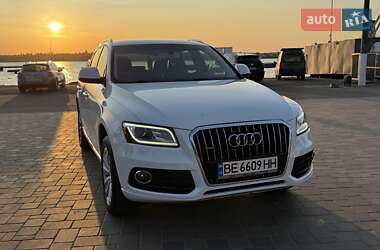 Позашляховик / Кросовер Audi Q5 2015 в 
