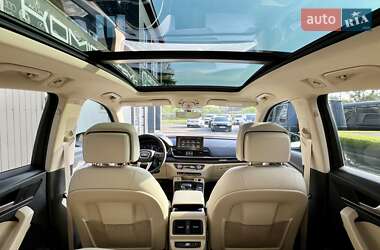 Внедорожник / Кроссовер Audi Q5 2021 в 