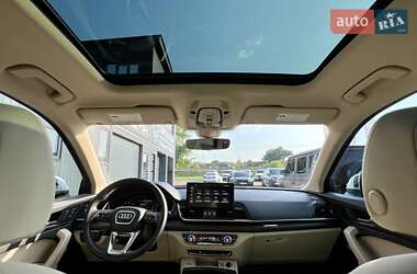 Внедорожник / Кроссовер Audi Q5 2021 в 