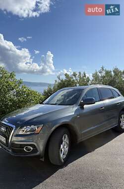 Внедорожник / Кроссовер Audi Q5 2012 в 