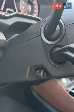 Внедорожник / Кроссовер Audi Q5 2021 в 