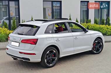 Внедорожник / Кроссовер Audi Q5 2019 в 