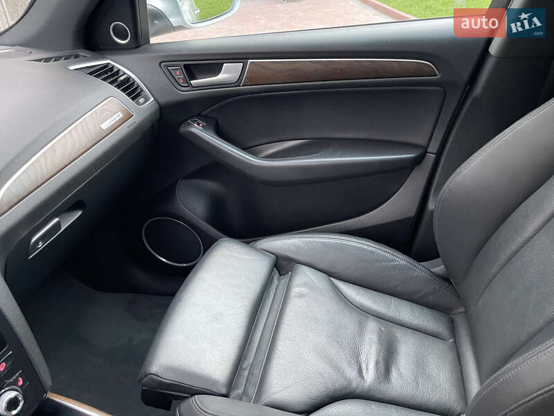 Позашляховик / Кросовер Audi Q5 2014 в Івано-Франківську