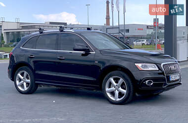 Позашляховик / Кросовер Audi Q5 2016 в 