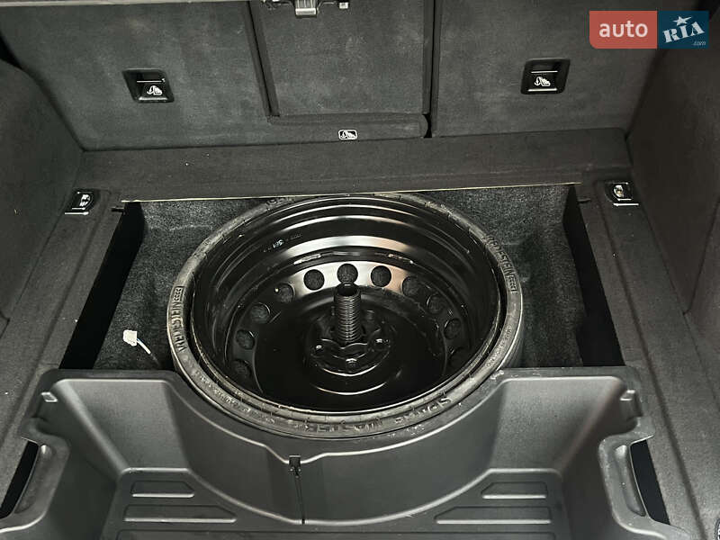 Позашляховик / Кросовер Audi Q5 2013 в Стрию