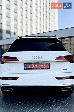 Внедорожник / Кроссовер Audi Q5 2022 в 