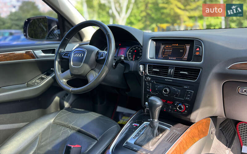 Позашляховик / Кросовер Audi Q5 2010 в Львові