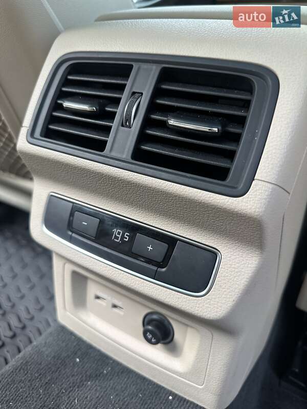 Внедорожник / Кроссовер Audi Q5 2021 в Львове