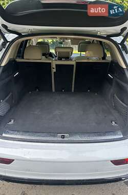 Внедорожник / Кроссовер Audi Q5 2021 в 