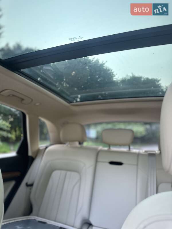 Внедорожник / Кроссовер Audi Q5 2021 в Львове