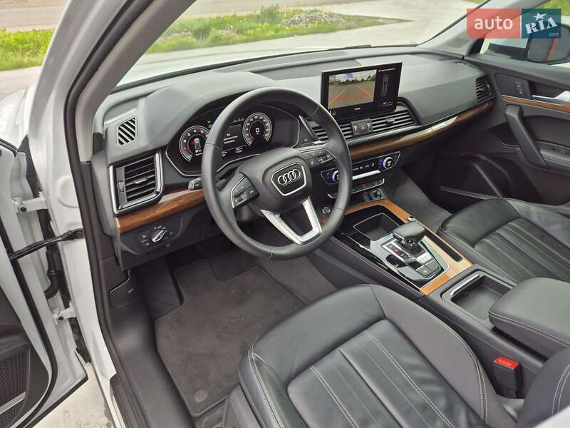 Внедорожник / Кроссовер Audi Q5 2022 в Барышевке