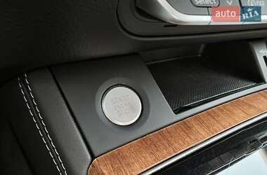 Внедорожник / Кроссовер Audi Q5 2021 в 