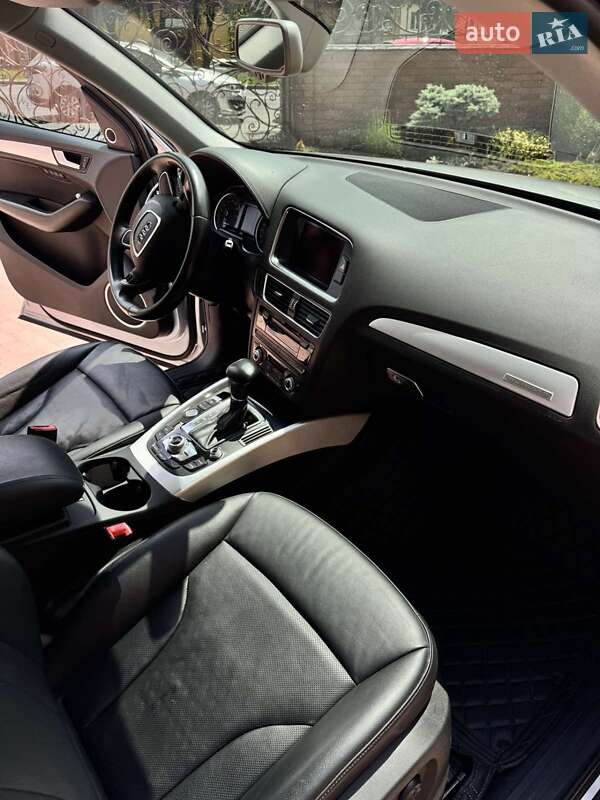 Внедорожник / Кроссовер Audi Q5 2012 в Виннице