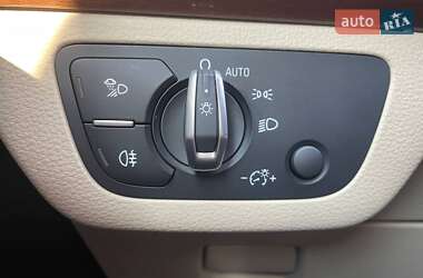 Позашляховик / Кросовер Audi Q5 2021 в 