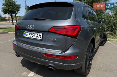 Внедорожник / Кроссовер Audi Q5 2015 в 