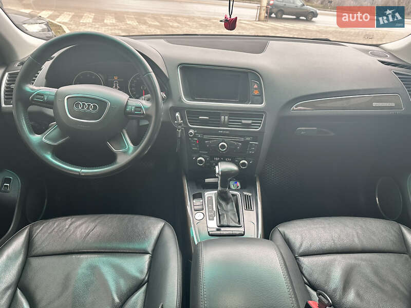 Внедорожник / Кроссовер Audi Q5 2013 в Сумах