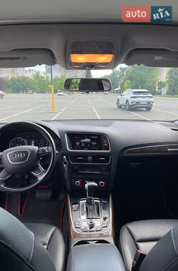 Внедорожник / Кроссовер Audi Q5 2015 в 