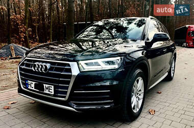 Внедорожник / Кроссовер Audi Q5 2020 в 