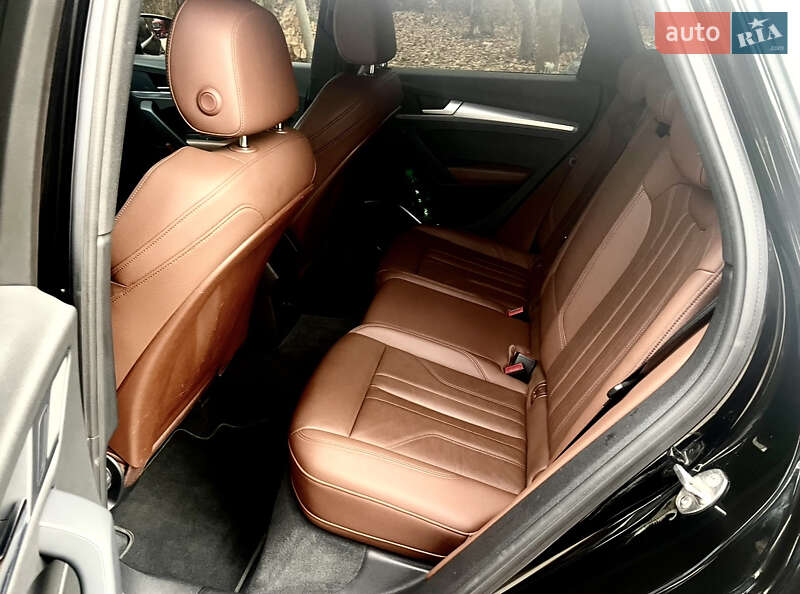 Внедорожник / Кроссовер Audi Q5 2020 в Львове
