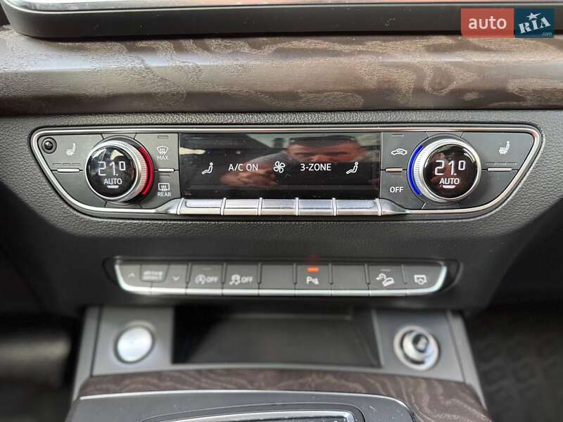 Внедорожник / Кроссовер Audi Q5 2017 в Киеве