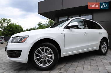 Позашляховик / Кросовер Audi Q5 2012 в 