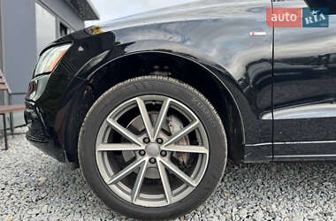 Внедорожник / Кроссовер Audi Q5 2016 в 