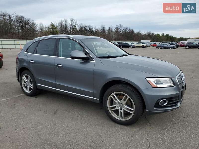 Позашляховик / Кросовер Audi Q5 2017 в Львові