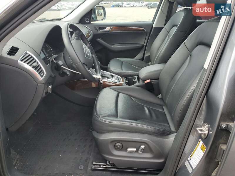 Позашляховик / Кросовер Audi Q5 2017 в Львові