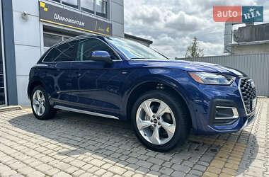 Внедорожник / Кроссовер Audi Q5 2024 в 