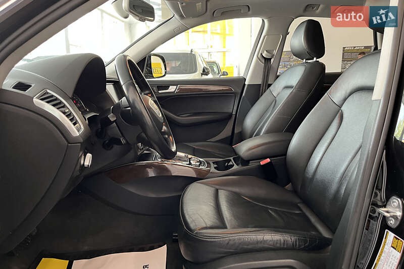 Внедорожник / Кроссовер Audi Q5 2015 в Шептицькому