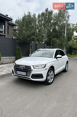 Внедорожник / Кроссовер Audi Q5 2018 в Киеве