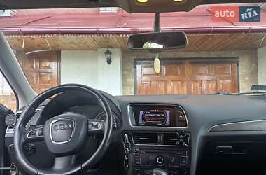 Внедорожник / Кроссовер Audi Q5 2009 в 