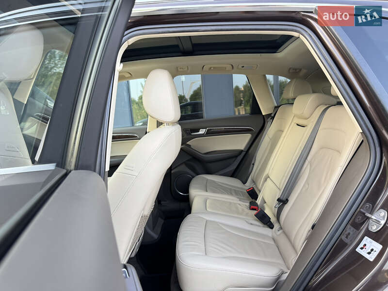 Внедорожник / Кроссовер Audi Q5 2014 в Луцке