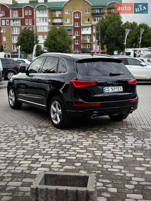 Внедорожник / Кроссовер Audi Q5 2012 в Черновцах