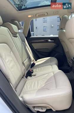 Внедорожник / Кроссовер Audi Q5 2014 в 