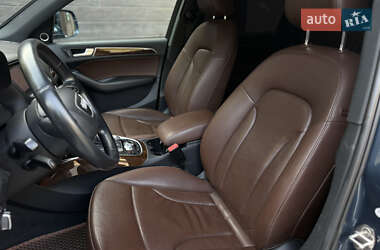 Внедорожник / Кроссовер Audi Q5 2015 в 