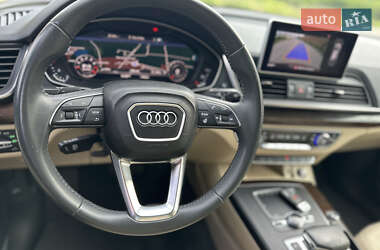 Внедорожник / Кроссовер Audi Q5 2019 в 