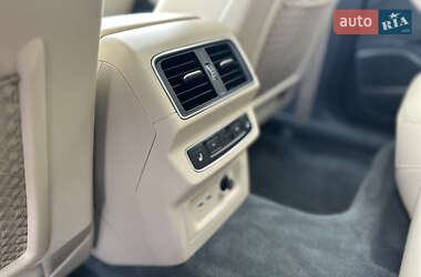 Внедорожник / Кроссовер Audi Q5 2019 в 