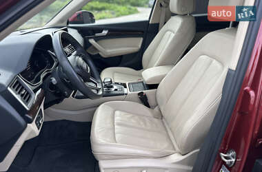 Внедорожник / Кроссовер Audi Q5 2019 в 