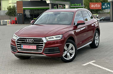 Внедорожник / Кроссовер Audi Q5 2018 в Хмельницком