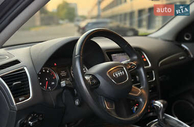 Внедорожник / Кроссовер Audi Q5 2016 в 