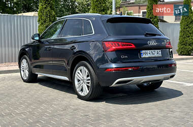 Внедорожник / Кроссовер Audi Q5 2019 в 