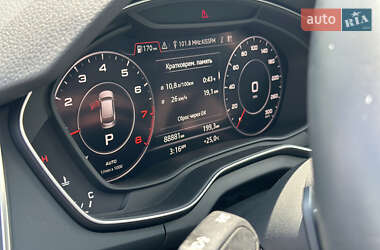 Внедорожник / Кроссовер Audi Q5 2019 в 