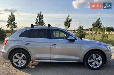 Внедорожник / Кроссовер Audi Q5 2019 в 