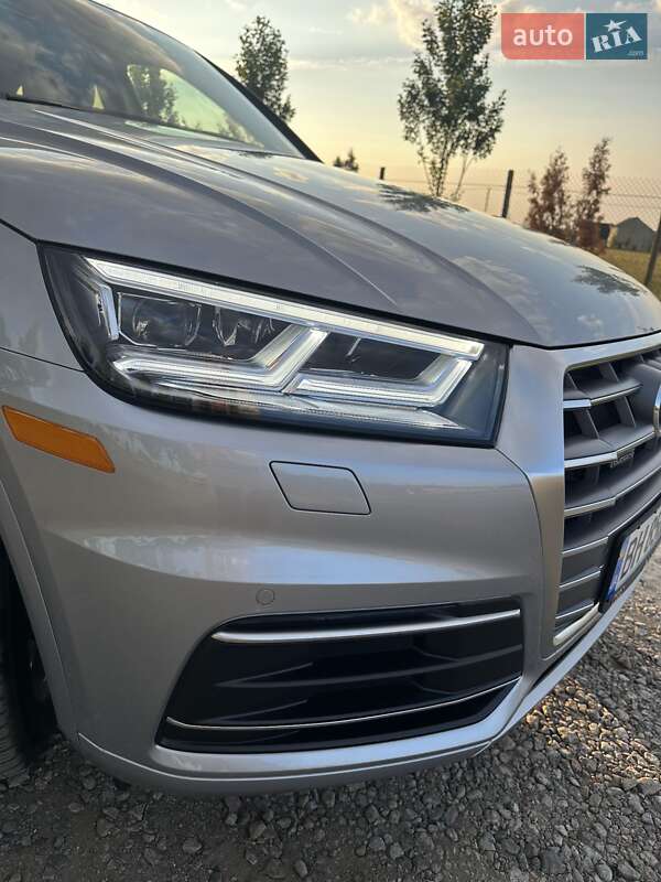 Позашляховик / Кросовер Audi Q5 2019 в Одесі