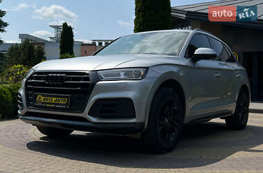 Внедорожник / Кроссовер Audi Q5 2019 в 